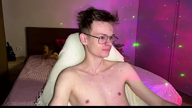 Wild boar1 online show from 03-17-25, 02:30