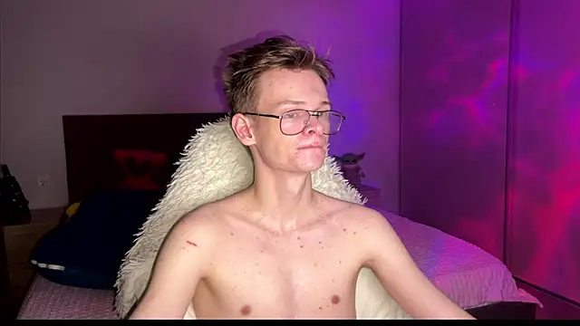 Wild boar1 online show from 03-20-25, 12:30