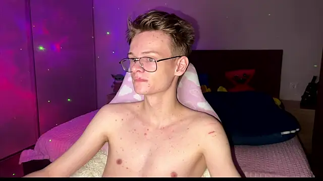 Wild boar1 online show from 03-19-25, 03:19