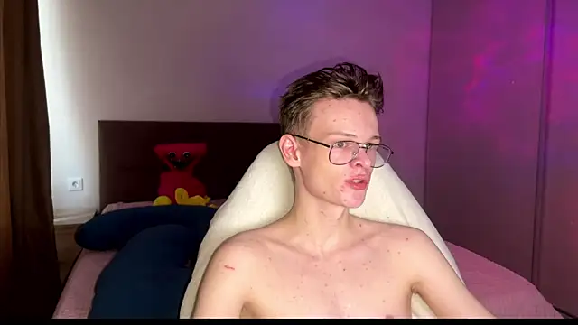 Wild boar1 online show from 03-22-25, 01:08