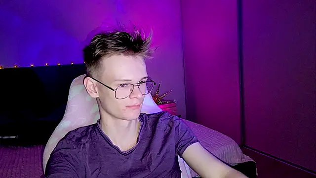 Wild boar1 online show from 02-17-25, 06:17