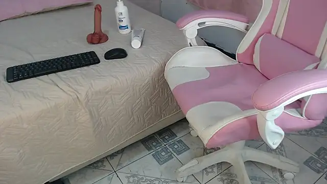 gracelove 1 online show from 01-20-25, 04:12