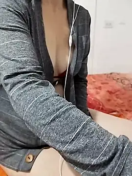 Sophy666 online show from 03-02-25, 04:17