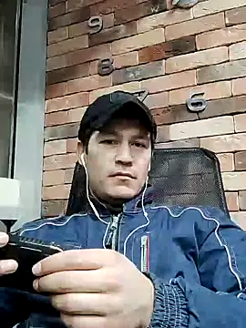 Snapshot of ferukh chatting on 01-16-25, 07:10 ferukh online show from 01-16-25, 07:10