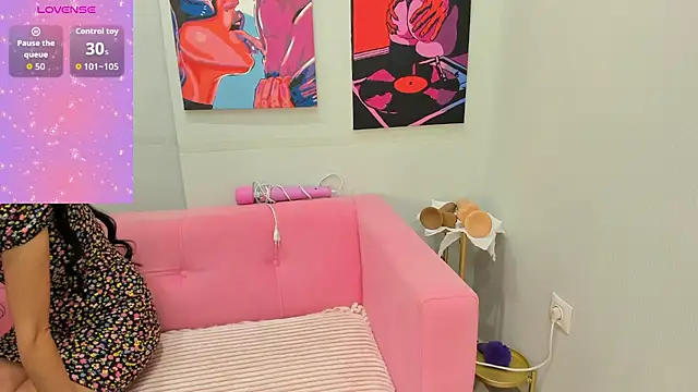 Brilly Lily online show from 04-18-26, 02:25