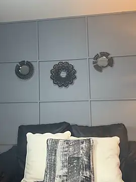 AtheneaRusell online show from 03-20-25, 11:49