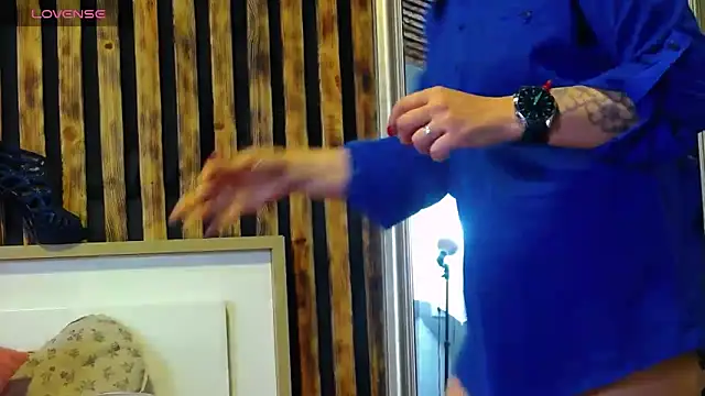 Tory Lovi online show from 04-11-26, 03:36