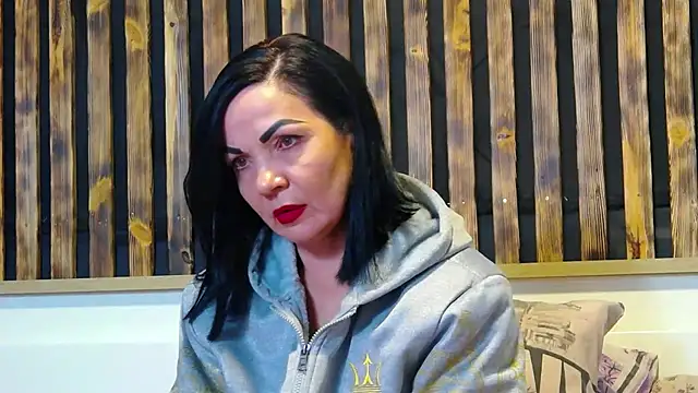 Tory Lovi online show from 03-19-25, 01:18