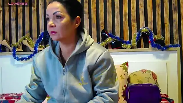 Tory Lovi online show from 01-12-26, 05:47