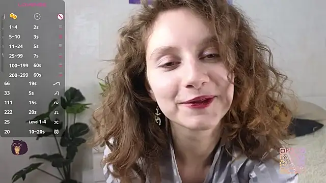 Leya Curly online show from 10-08-25, 03:24