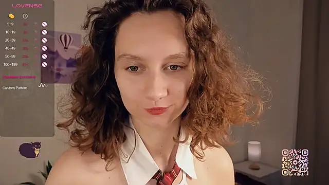 Leya Curly online show from 09-15-25, 09:43