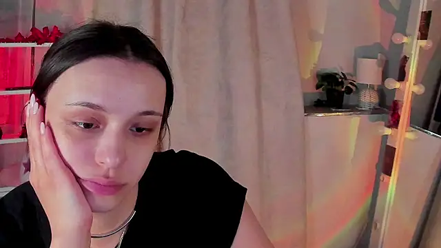 Sahara Shields online show from 05-07-26, 09:34