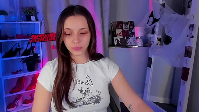 Sahara Shields online show from 10-28-25, 10:14