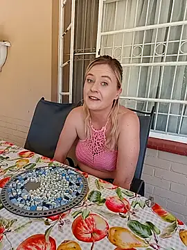 Vintasia online show from 10-07-25, 11:22