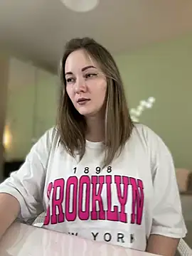 Kiss My Body online show from 01-27-25, 04:11