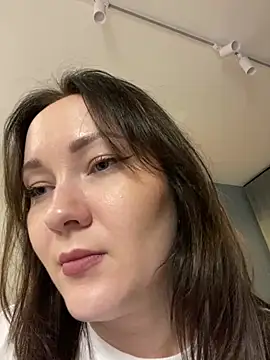 Kiss My Body online show from 11-15-25, 09:08