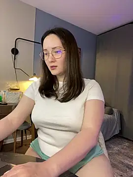 Kiss My Body online show from 10-07-25, 05:58