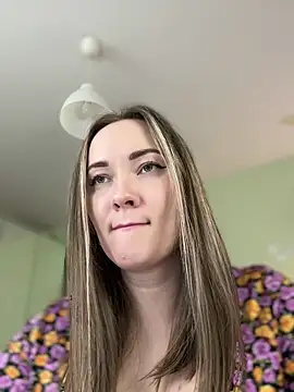 Kiss My Body online show from 02-14-25, 02:33