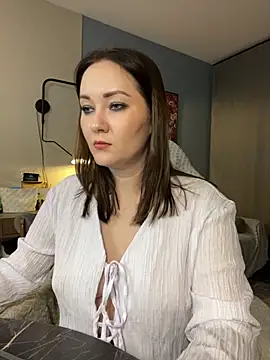 Kiss My Body online show from 11-27-25, 05:24