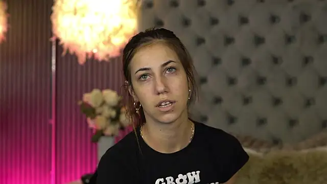 KeylaBlair online show from 02-26-26, 05:46