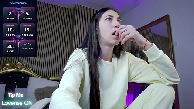 KeylaBlair online show from 03-08-25, 05:01