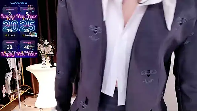 miaomiao-777 online show from 02-10-25, 11:13