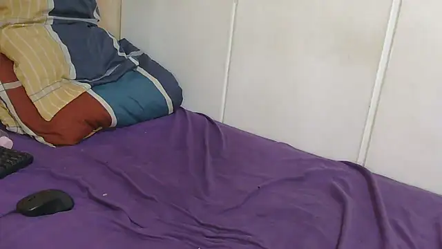 BigBootyStudent online show from 09-15-25, 05:24