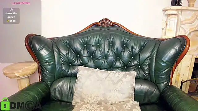 HillEva online show from 10-19-25, 07:22