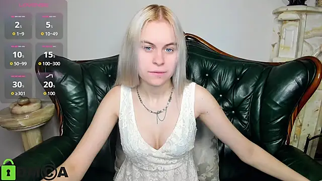 HillEva online show from 11-30-25, 08:26