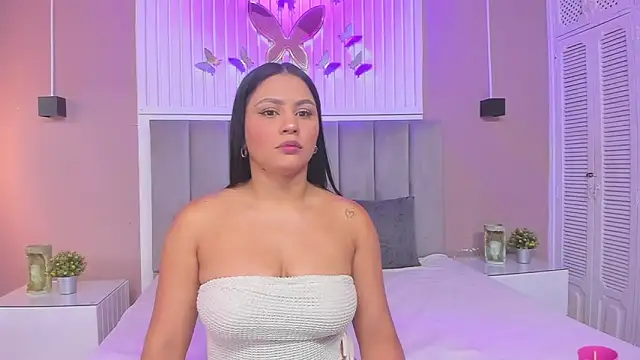 janna lopez  online show from 10-17-25, 11:34