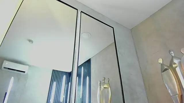 Snapshot of Stefanyduque1 chatting on 09-13-25, 02:06 Stefanyduque1 online show from 09-13-25, 02:06