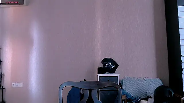  Roselina  online show from 11-30-25, 07:31