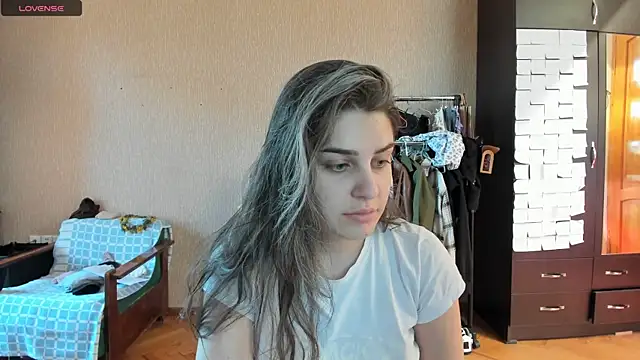  Roselina  online show from 05-20-26, 08:22