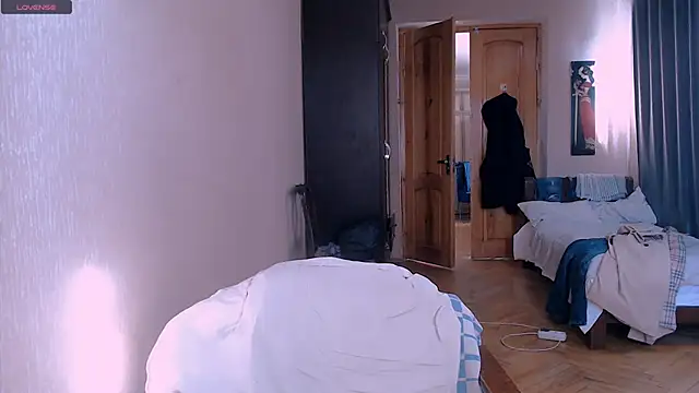  Roselina  online show from 03-14-25, 06:21