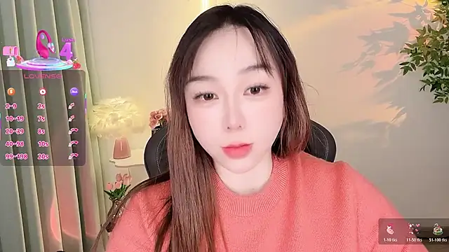 Snapshot of Alano-01 chatting on 10-31-25, 09:06 Alano-01 online show from 10-31-25, 09:06