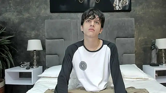 bruce hans online show from 10-11-25, 11:44