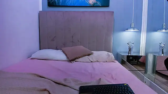 bruce hans online show from 09-25-25, 12:00