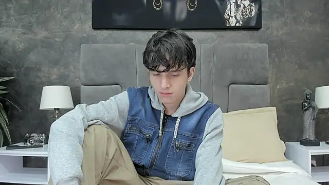 bruce hans online show from 10-12-25, 11:44