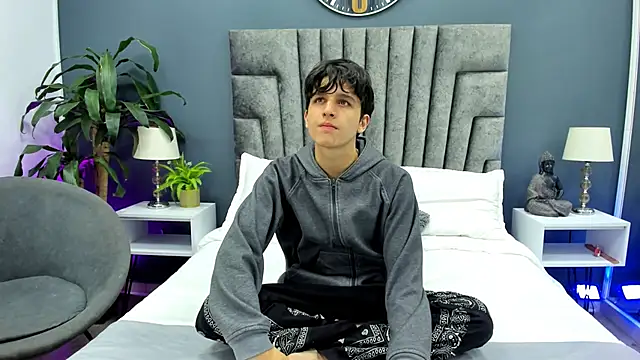 bruce hans online show from 09-30-25, 12:00