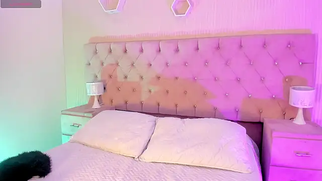 MattThompsonn online show from 10-17-25, 09:16