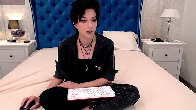 via mayer  online show from 10-18-25, 01:07