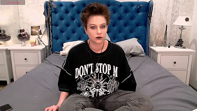 via mayer  online show from 03-21-26, 01:59