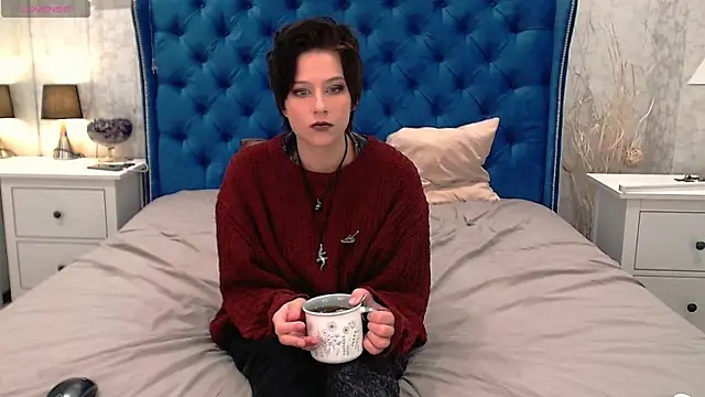 via mayer  online show from 11-06-25, 07:23