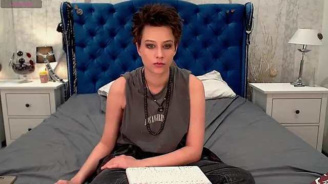 via mayer  online show from 02-25-26, 10:37