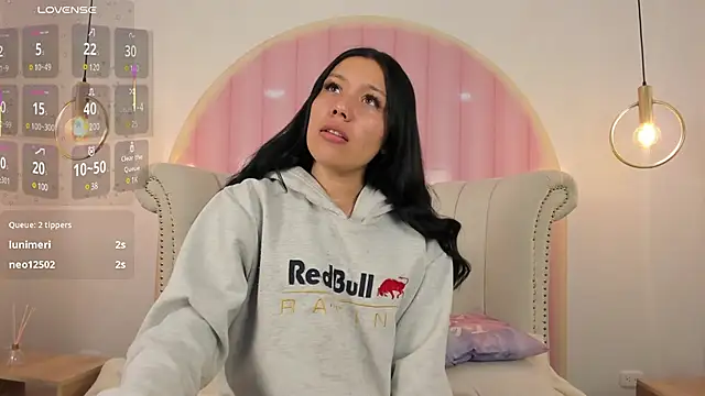 Snapshot of BriggiteDeLuca chatting on 01-22-25, 08:59 BriggiteDeLuca online show from 01-22-25, 08:59