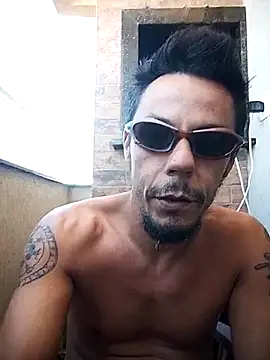 Santanacumxplod online show from 04-23-26, 03:57