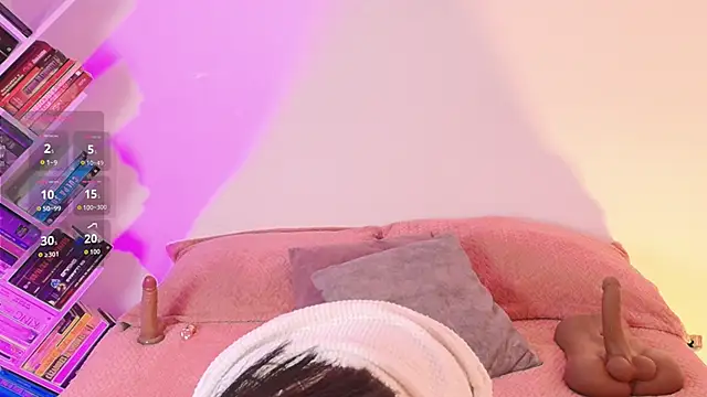 Snapshot of AndySaenzz chatting on 02-06-26, 11:34 AndySaenzz online show from 02-06-26, 11:34