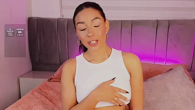 Snapshot of AndySaenzz chatting on 12-15-25, 05:13 AndySaenzz online show from 12-15-25, 05:13