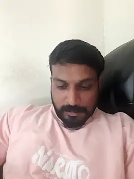 Snapshot of Chennaibull15 chatting on 02-15-25, 09:38 Chennaibull15 online show from 02-15-25, 09:38