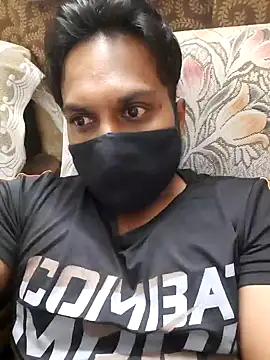 Snapshot of Chennaibull15 chatting on 02-06-25, 06:24 Chennaibull15 online show from 02-06-25, 06:24